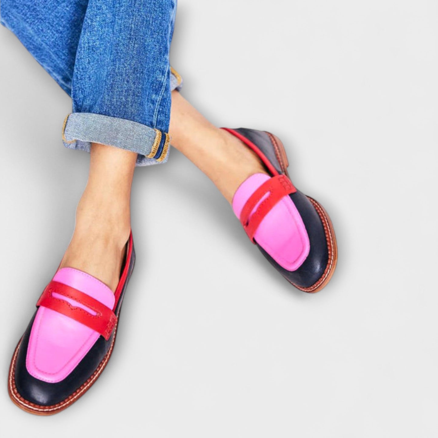 Briar – Runde Teenzone, farblich abgesetzte Slipper