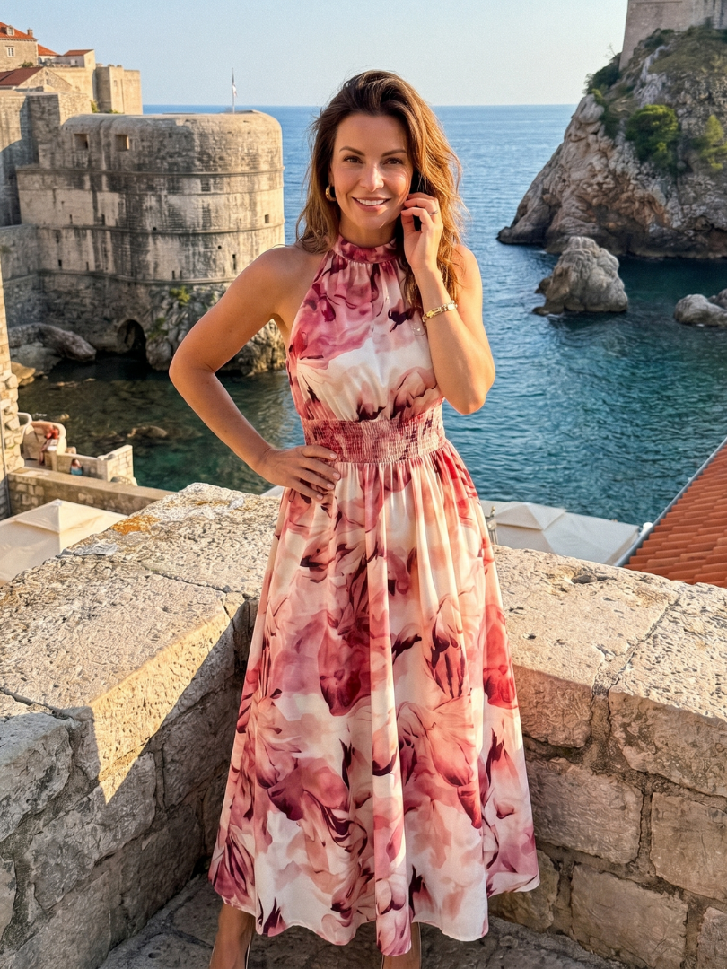 Olivia | Midi-Kleid mit geraffter Taille und abstraktem Druck
