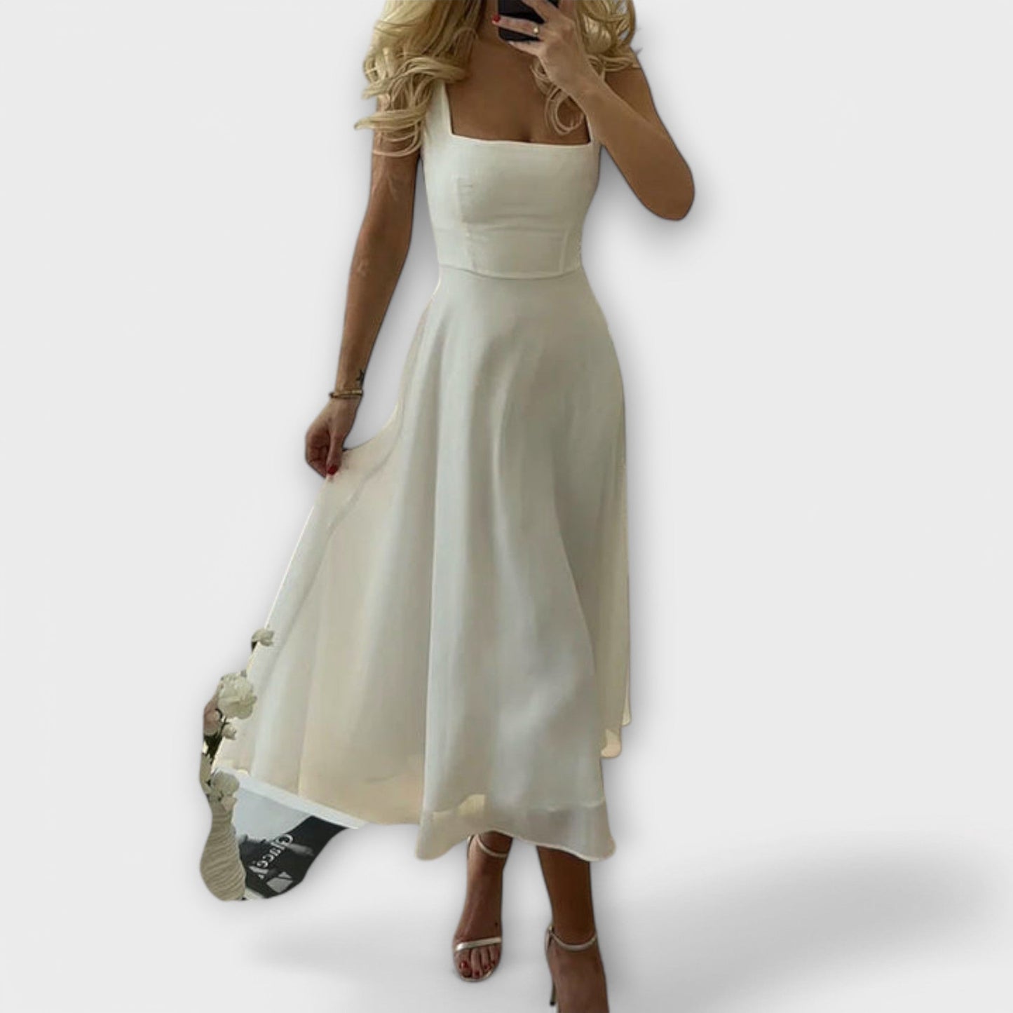 Elegantes ärmelloses Kleid