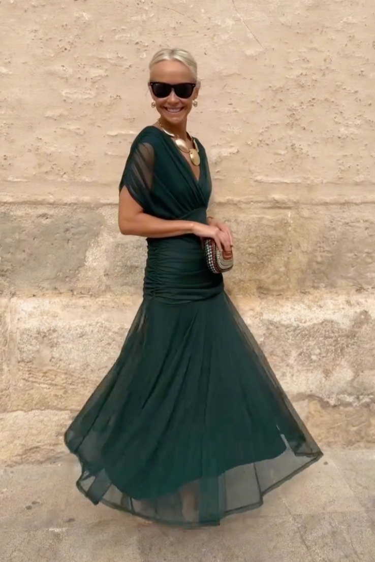 Luisa | Elegantes langes Partykleid mit V-Ausschnitt