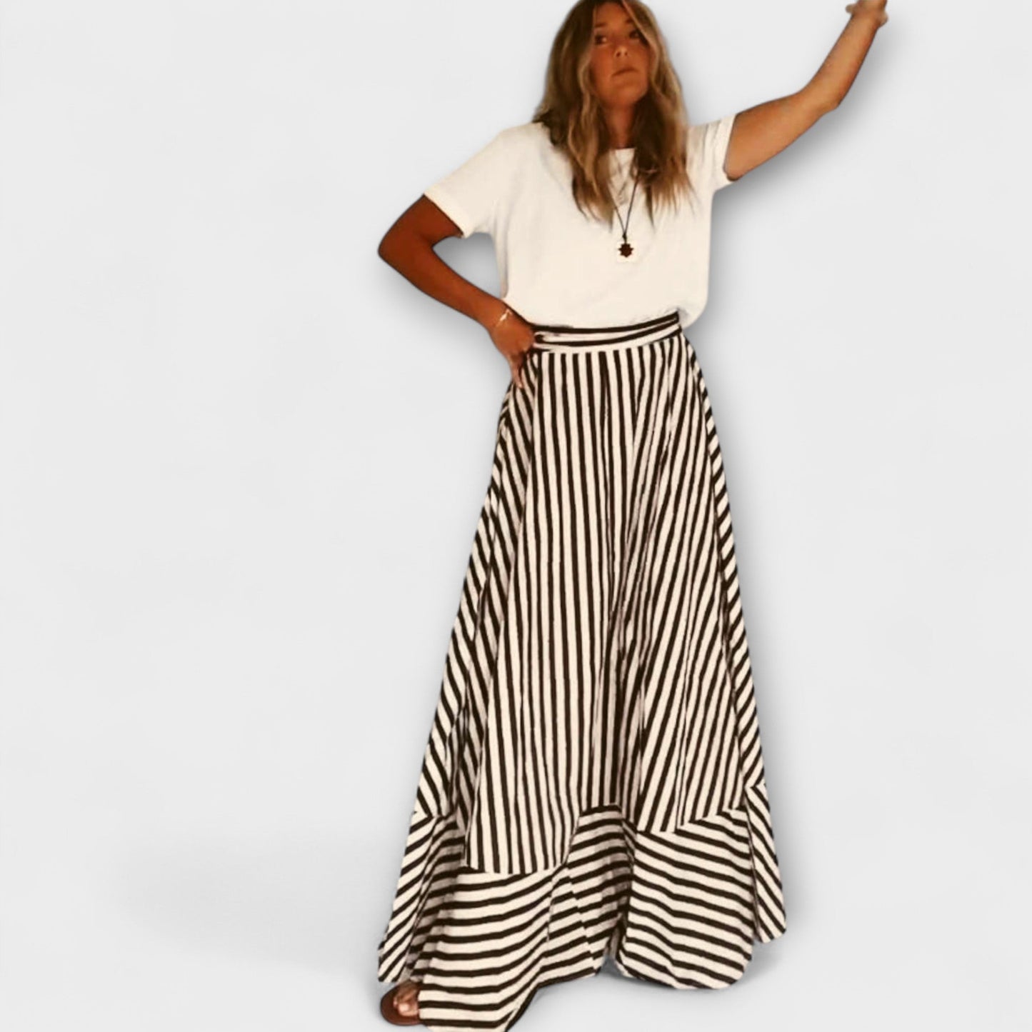 Nocturnal Charm Rüsch Maxi Kleid