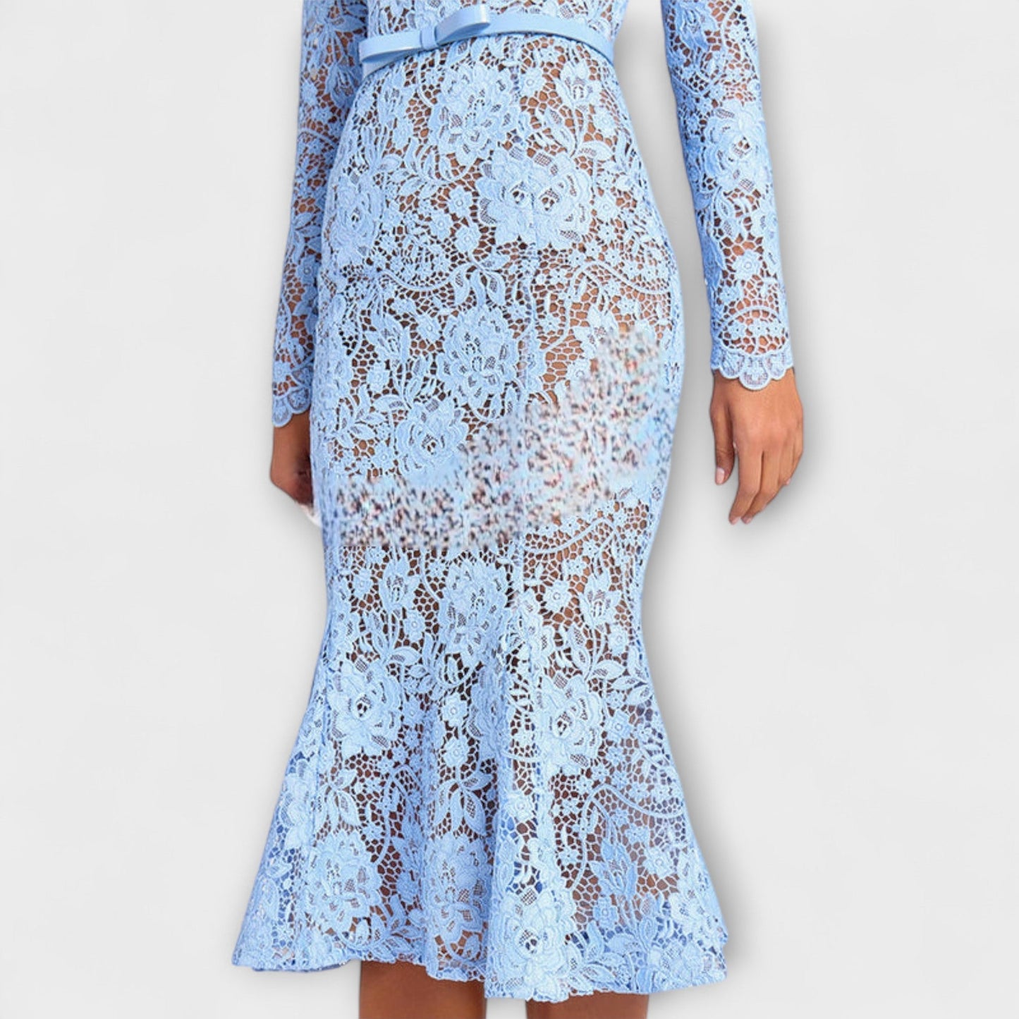 Freya - Elegantes Midi-Kleid aus floraler Spitze