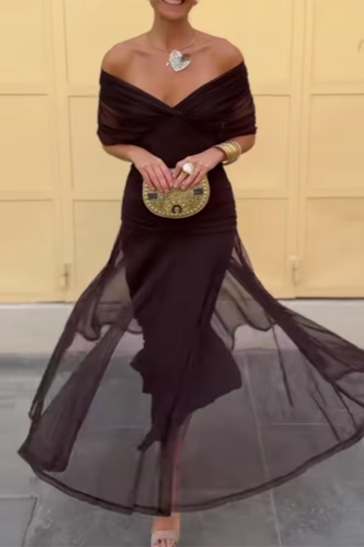 Luisa | Elegantes langes Partykleid mit V-Ausschnitt