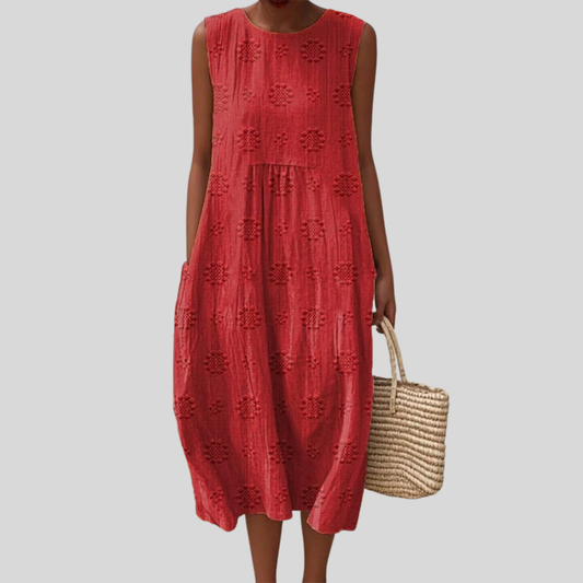 Fliessendes und bequemes Kleid