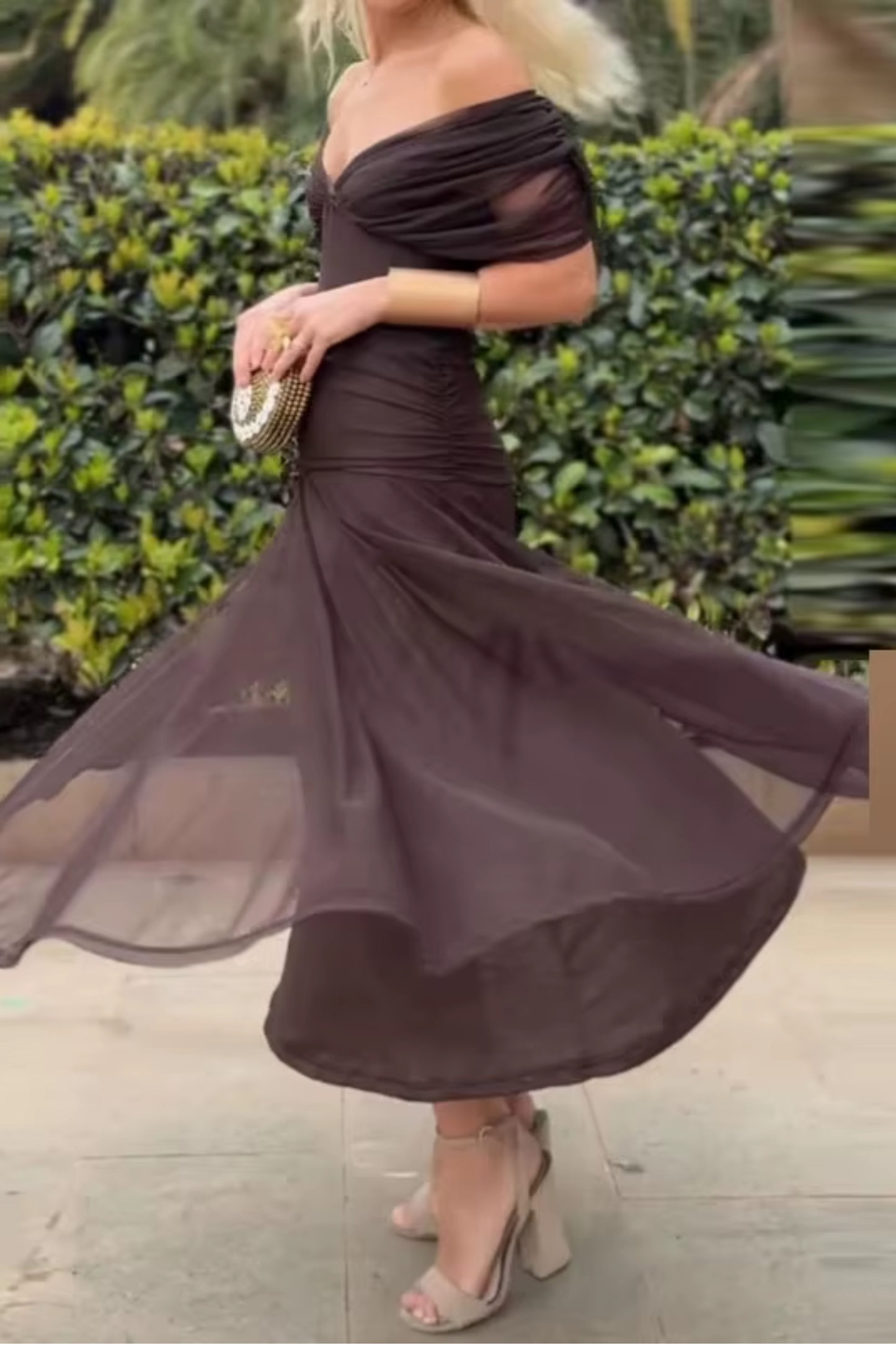 Luisa | Elegantes langes Partykleid mit V-Ausschnitt