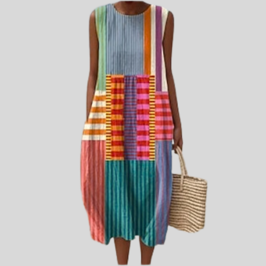 Fliessendes und bequemes Kleid