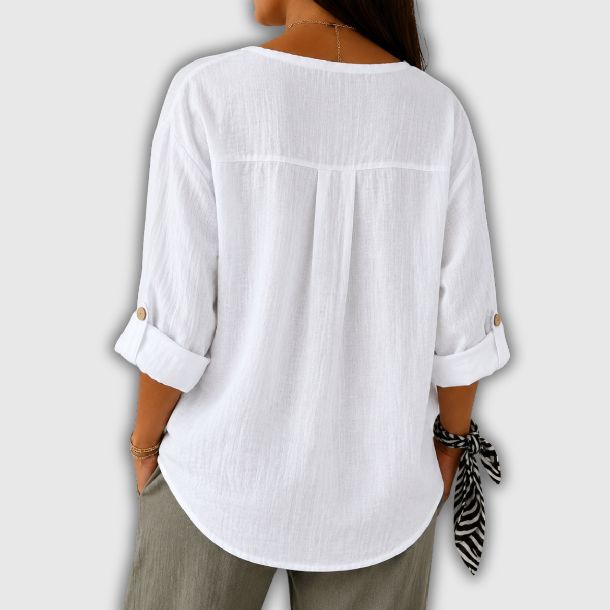 Regula™ | Leinenbluse mit V-Ausschnitt und Knopf