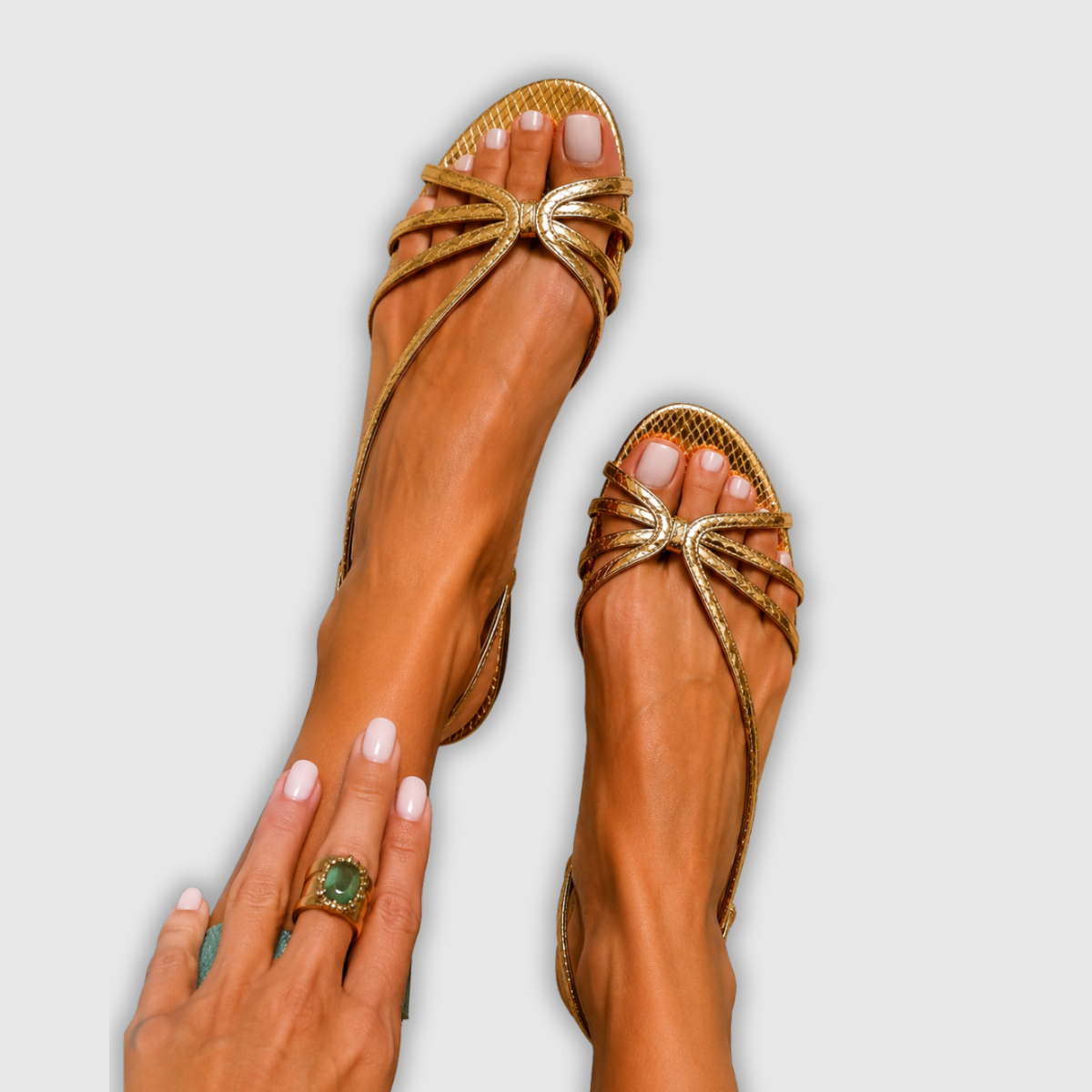 Ginevra | Goldene Sandalen Eleganz im Sommer
