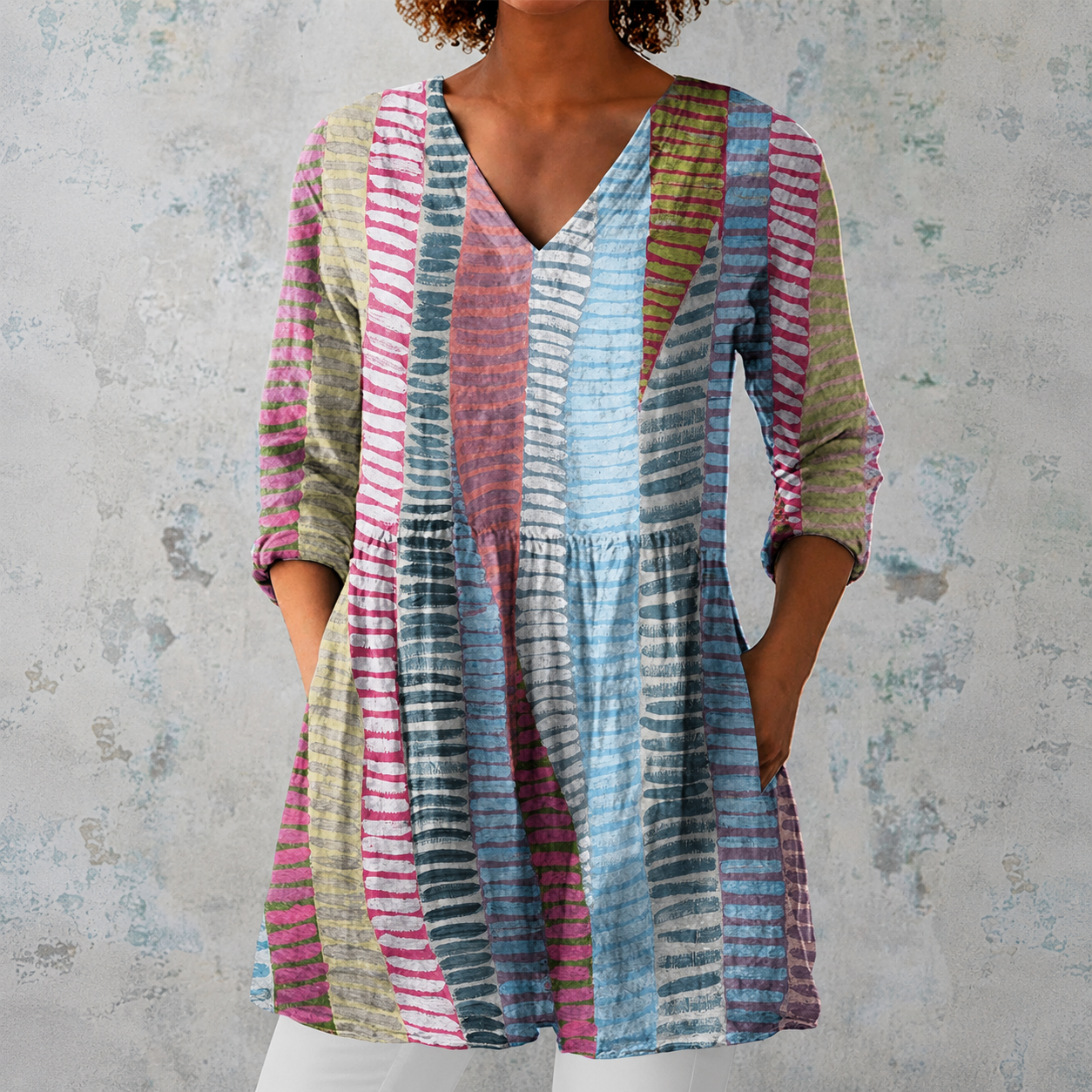 Anaïs | Lange Bluse aus Leinen mit handgemalten Aquarellstreifen
