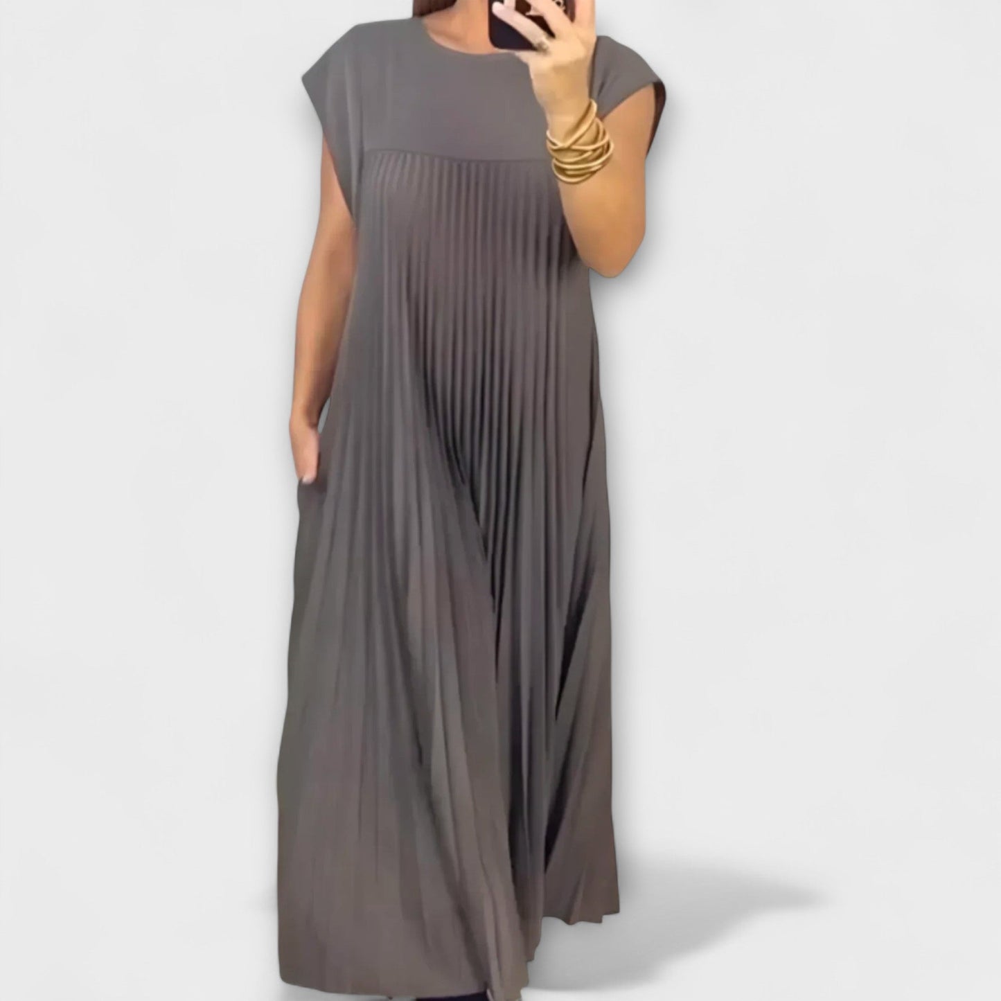 Zairelle – Elegantes Plisseekleid
