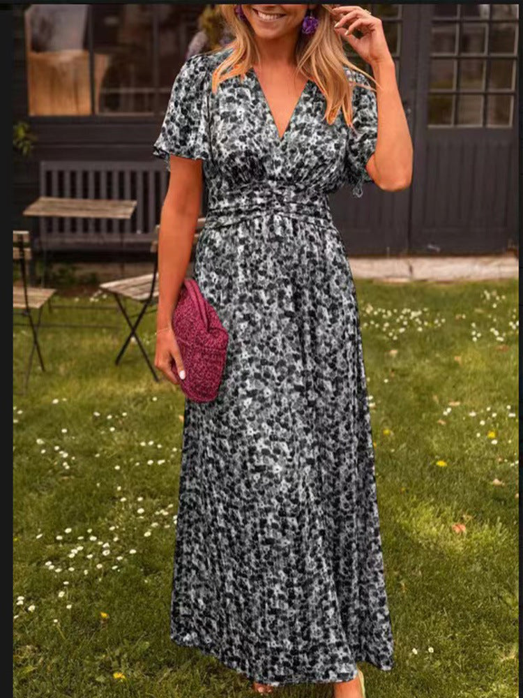 Elis – Langes, luftiges Kleid mit floralem Muster