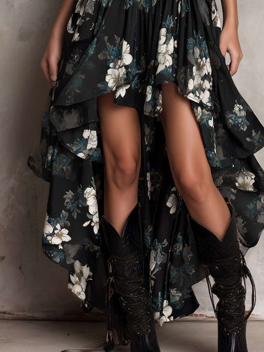 Schwarzes Bohemian Blumenmuster Unregelmäßiges Trägerloses Maxi-Kleid