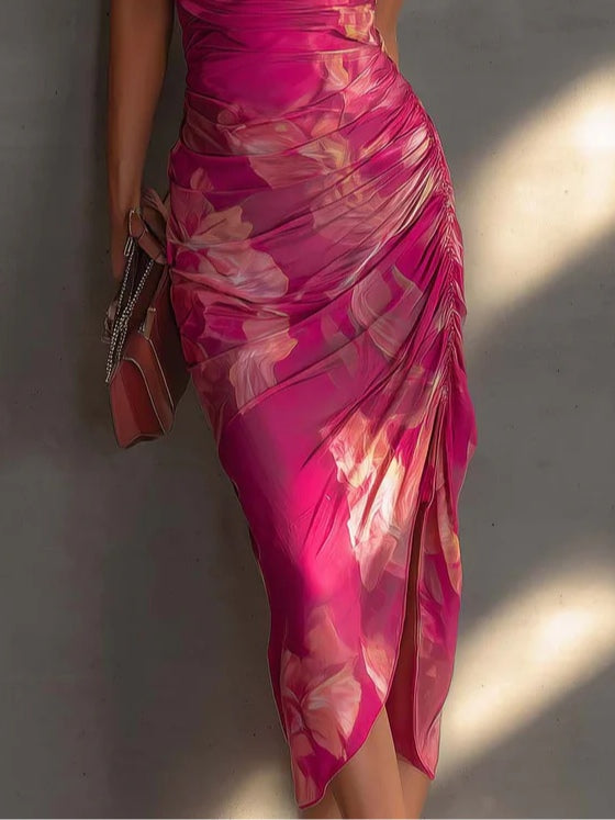 Fuchsia Blumenmuster Ärmelloses Raffung Kleid mit Seitenschlitz