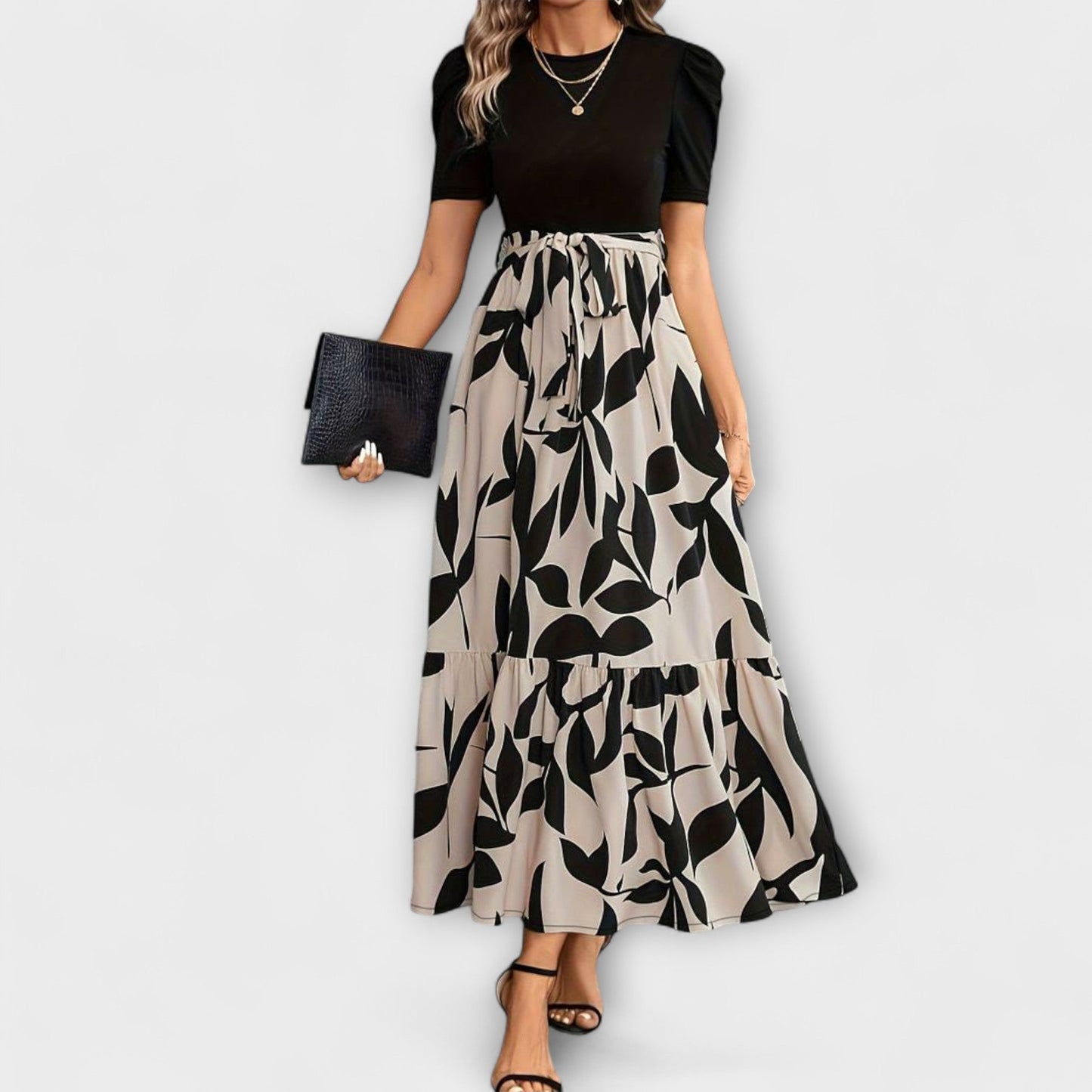 Luna - Sommerkleid mit Blumenmuster und Rundhalsausschnitt