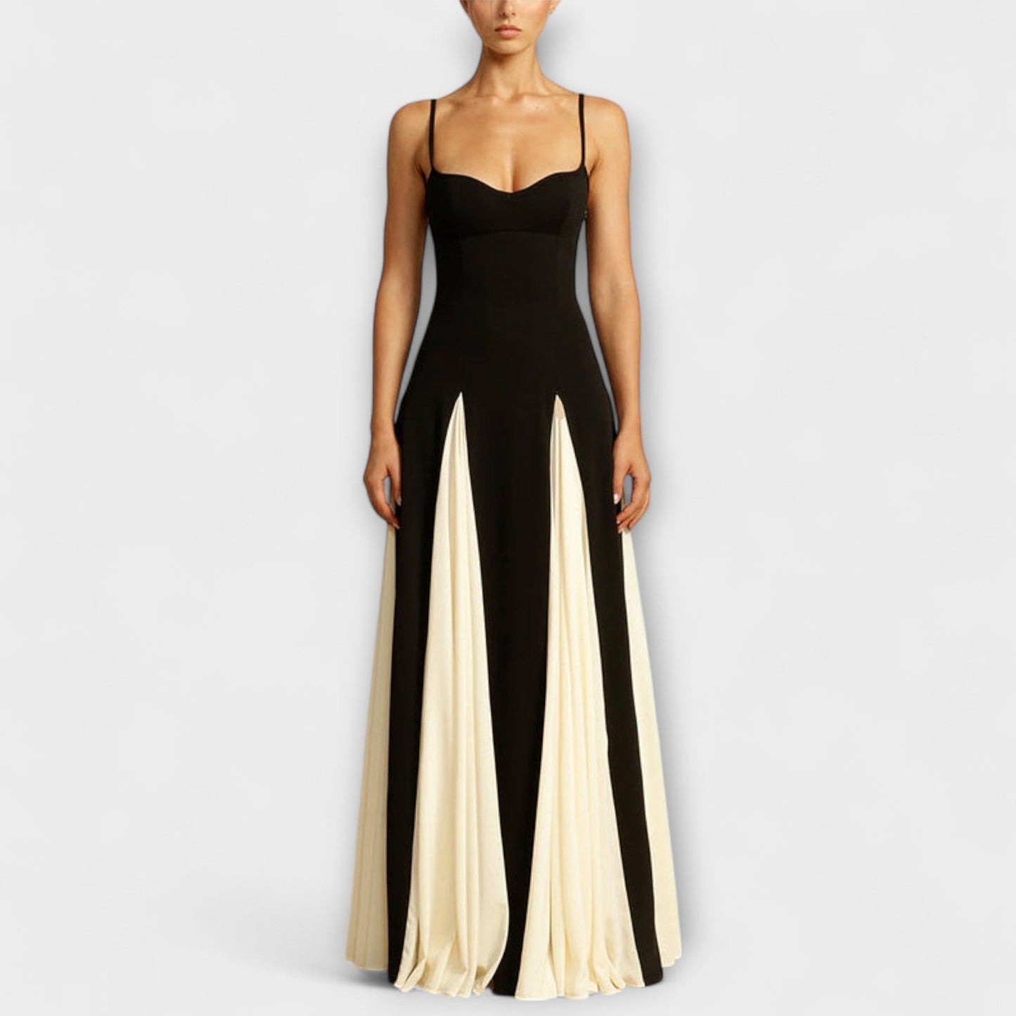 Ember - Klassische Eleganz A-Linie Maxi Kleid mit Tüllpaneelen