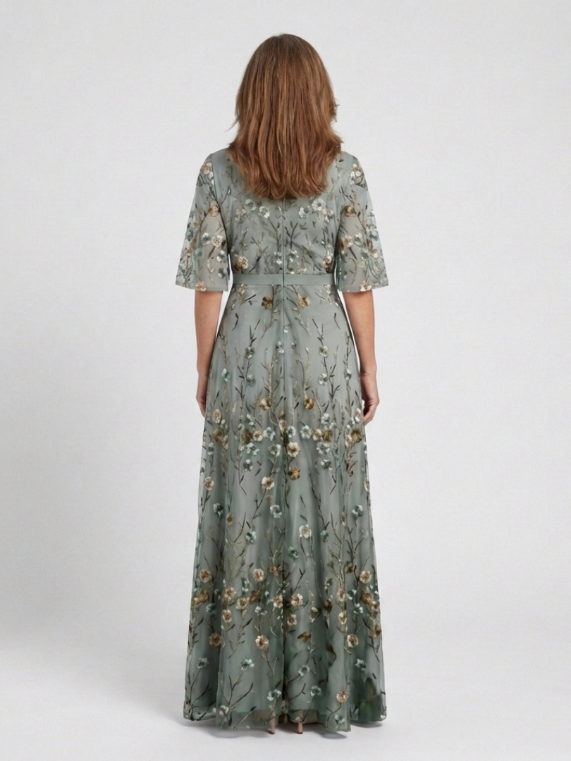 Melodi – Langes Blumenmaxikleid mit V-Ausschnitt