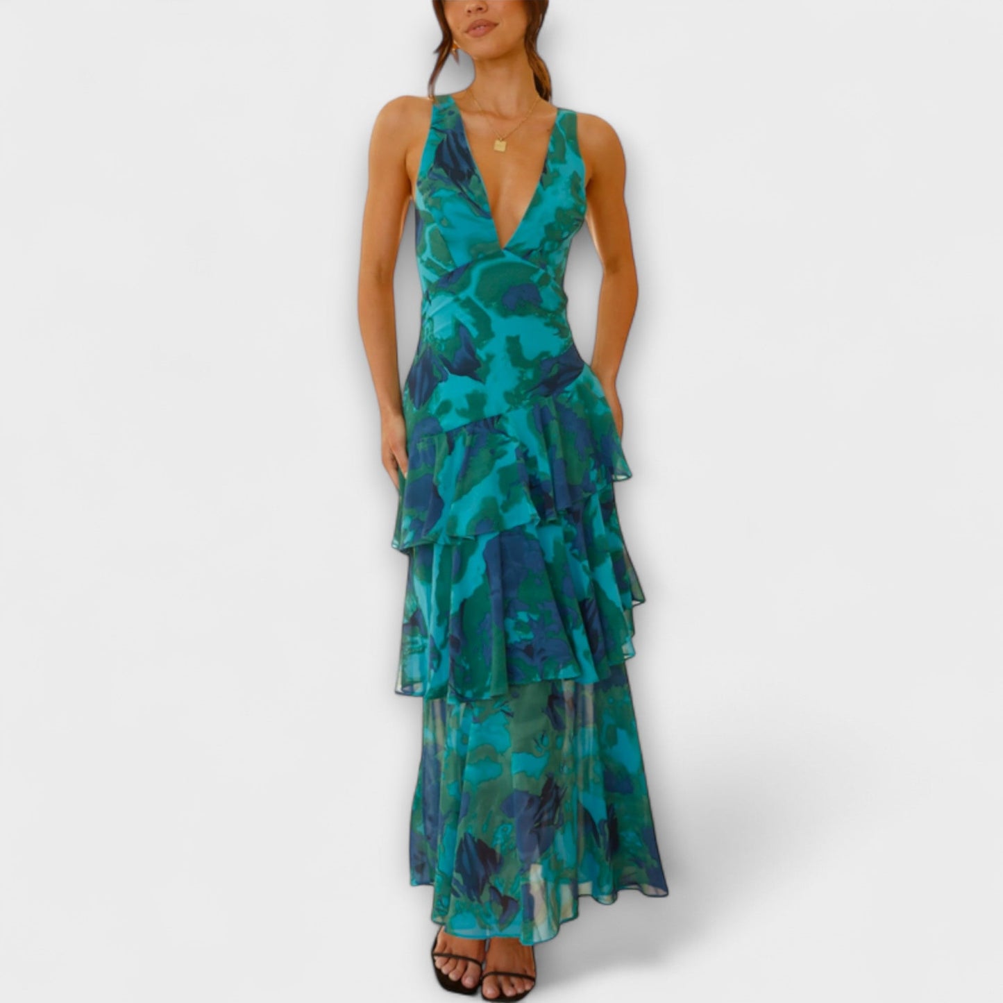 Domenica - Chiffonkleid mit V-Ausschnitt und fliessenden Lagen